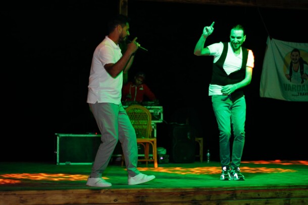 Let the holiday season 2022 begin!