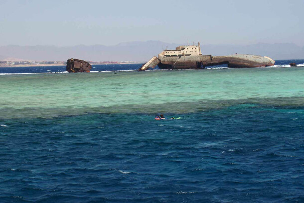 Tiran island cruise and snorkeling