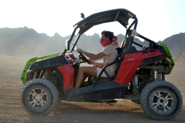 Катание на багги